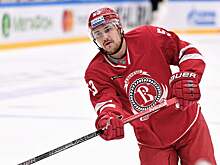 Павел Чернов перешел в «Шахтер» из Солигорска. Он провел 434 матча в КХЛ