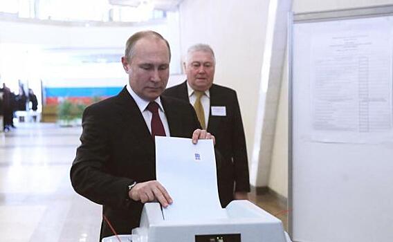 Есть вопросы. Мнения кубанских партий о заявлении Путина о выборах в Госдуму