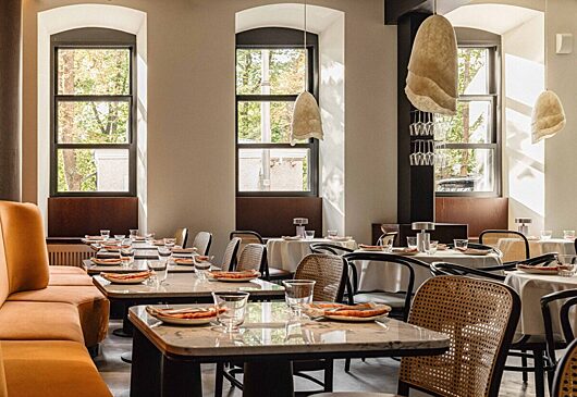 Champagne Charlie’s bistro – новое бистро Глена Баллиса на Патриарших прудах