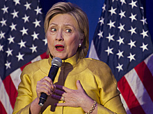 Перед выступлением Хиллари Клинтон обрушилась трибуна