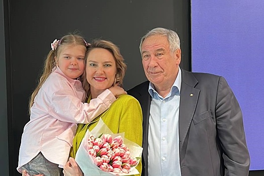 Экс-третья ракетка мира Петрова представила книгу о теннисе