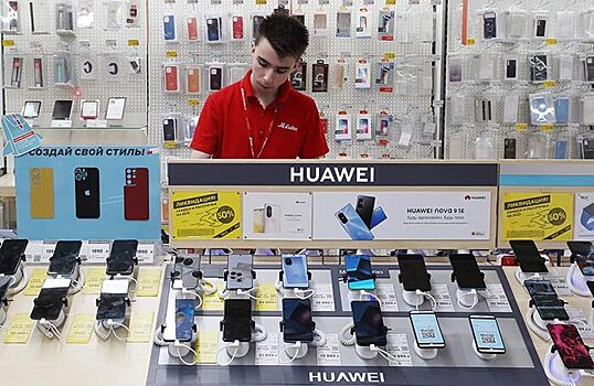 «Ъ»: магазины Huawei в России перестали продавать посетителям гаджеты