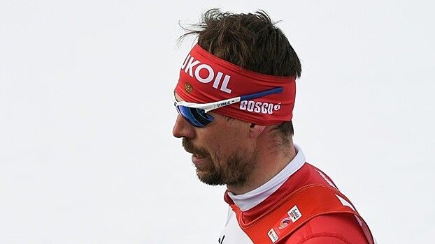 Тренер заявил, что Устюгов плохо себя чувствовал во время эстафеты на ЧМ по лыжным гонкам