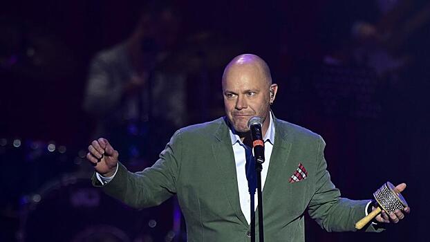 Лидер «Несчастного случая» считает штрафы за мат для уличных музыкантов резонными