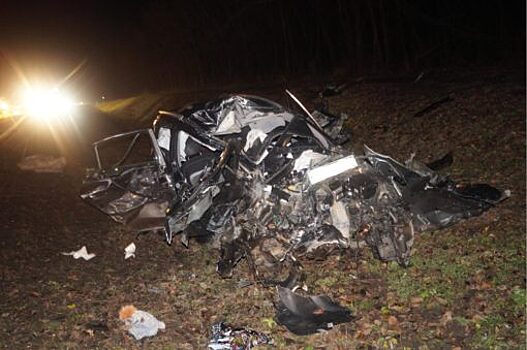 Опубликованы фото смертельного ДТП под Салтыками