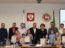 В Татарстане поздравили глав многодетных и приемных семей