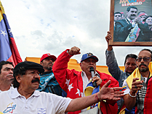 Сотни колумбийцев вышли на протест против похищения Мадуро