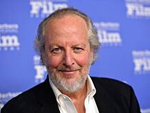 Звезда фильма «Один дома» лишился работы из-за склонения к проституции