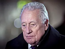 Умер пытавшийся спасти Джона Кеннеди телохранитель Клинт Хилл