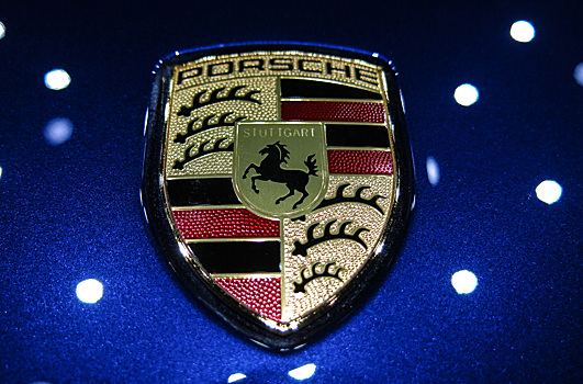 Porsche не смогла продать российские активы и пока не ушла с рынка