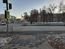 В Самаре неизвестный водитель сбил на зебре пенсионера и уехал