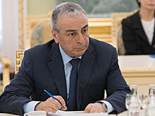 СМИ: При крушения вертолета под Костромой погиб замгенпрокурора России Карапетян