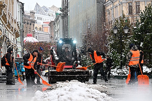 Куда жаловаться на неубранный снег в Москве и Подмосковье