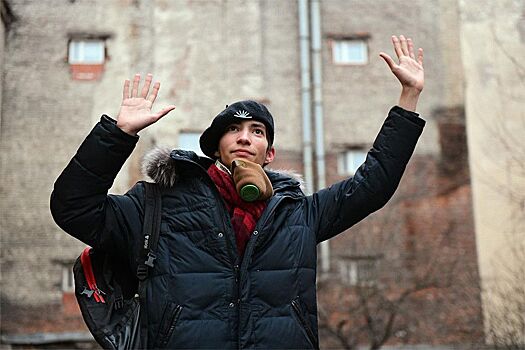 На Красной площади акционист сымитировал самоубийство