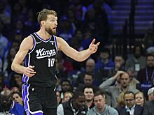 Шакил О'Нил принял Домантаса Сабониса в «Альянс бигменов»