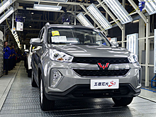 В Циндао сошел с конвейера первый внедорожник марки Wuling