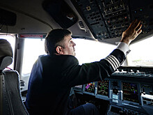 Самолет SSJ100 экстренно сел в Самаре из-за неисправности