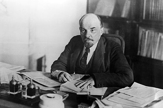 Почему не умирает Ленин