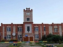 Старинные часы в Неудачино привлекают туристов