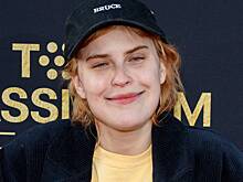 Дочь Брюса Уиллиса пожаловалась на травлю из-за сходства с ним