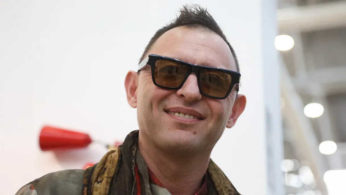 Суд вернул лидеру группы Звери иск, поданный из-за отмены концерта в Твери