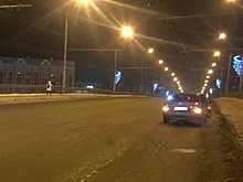 Иномарка сбила вологжанку, внезапно вышедшую на проезжу часть моста