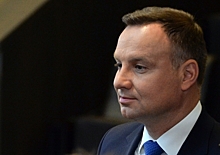 Президент Польши продлил помощь украинским беженцам до июля