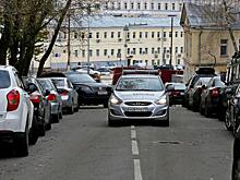 Около 350 новых парковочных мест оборудовали в Басманном районе в 2018 году