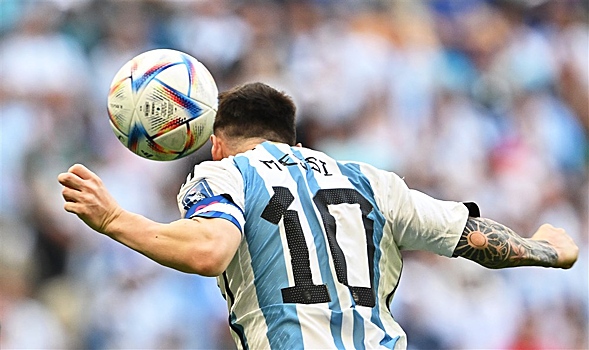 Аргентина опозорилась на старте ЧМ-2022! Месси забил первый гол при помощи экс-игрока «Зенита»