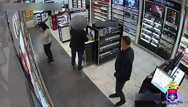 Сибиряк перед вылетом из Пулково решил украсть дорогую помаду