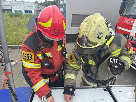 Тренировочное пожарно-тактическое учение прошли на площадке Ясенево