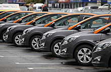 «Коммерсантъ»: таксопаркам рекомендовали ежедневно дезинфицировать автомобили из-за коронавируса