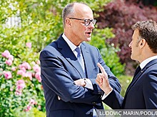 Politico: У Макрона и Мерца возникли споры в военной сфере