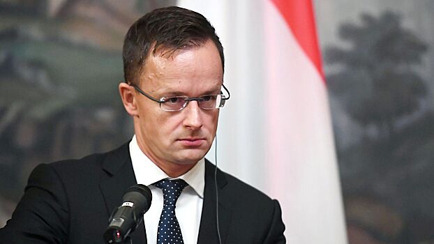 Сийярто высказался о реакции ЕС на пошлины США