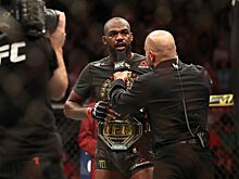 Александр Романов считает, что UFC может обязать Джонса защищать титул чемпиона