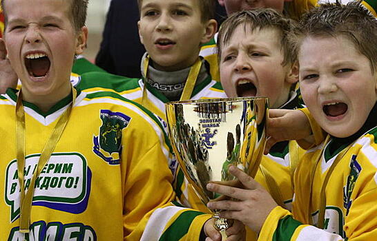 «Золотая шайба» открывает юные таланты хоккея