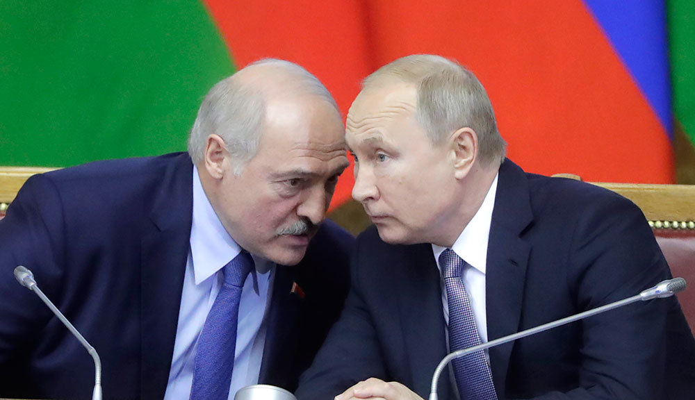 Путин поблагодарил Лукашенко за вклад в разрешение ситуации с ЧВК «Вагнер»