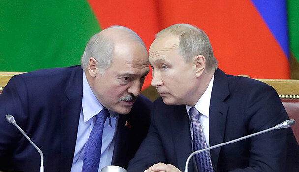 Путин поблагодарил Лукашенко за вклад в разрешение ситуации с ЧВК «Вагнер»
