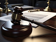 В Челябинске судят женщину, которая убила дочь и спрятала тело в диван, где оно пролежало десять дней