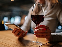 Онлайн-торговлю алкоголем могут разрешить уже до конца года