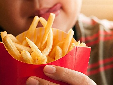 У жертв ожирения снижается чувство вкуса, из-за чего им нужен сахар