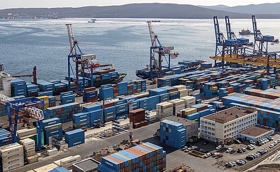 В России рассказали о проблемах экспортеров из-за чересчур крепкого рубля