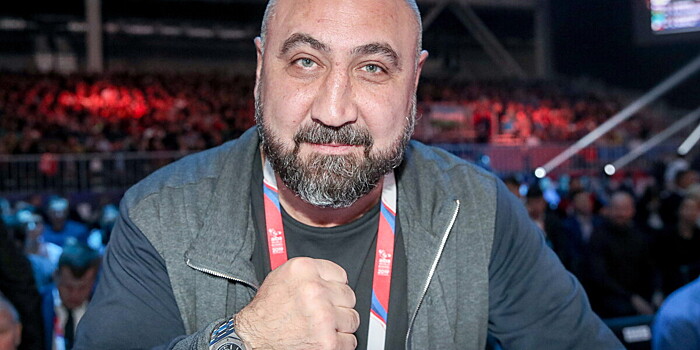 Тяжелое золото: олимпийский чемпион по боксу Александр Лебзяк отмечает 55-летие