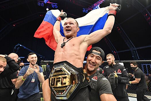 UFC 251: Пётр Ян — Жозе Альдо, кто победил, результат боя, исход поединка, титульный бой, Пётр Ян стал чемпионом UFC