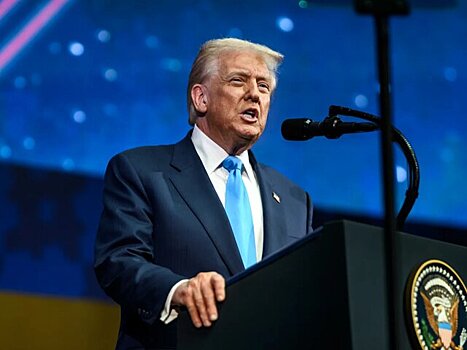 Трамп заявил об усердной работе с конгрессом для предотвращения шатдауна