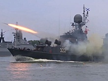 Плавающие мины и атака глубинными бомбами: кады подготовки к параду в Балтийске