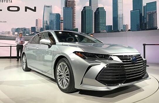 Toyota покажет новый вариант Avalon