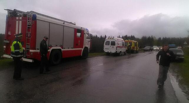 В Кировской области перевернулся рейсовый автобус: пострадали два пассажира