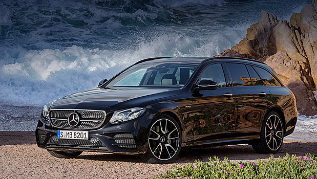 В Париж приехал универсал Mercedes-Benz All-Terrain