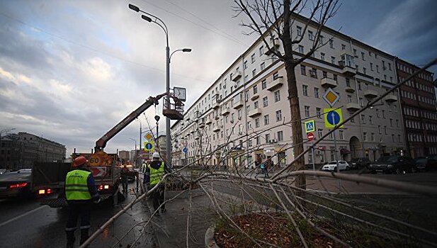 Шквал и ураган обрушились на Москву: ожидается еще одна волна стихии